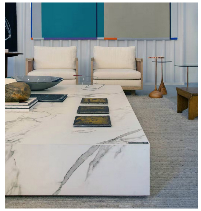 Tischplatten aus Dekton und Silestone