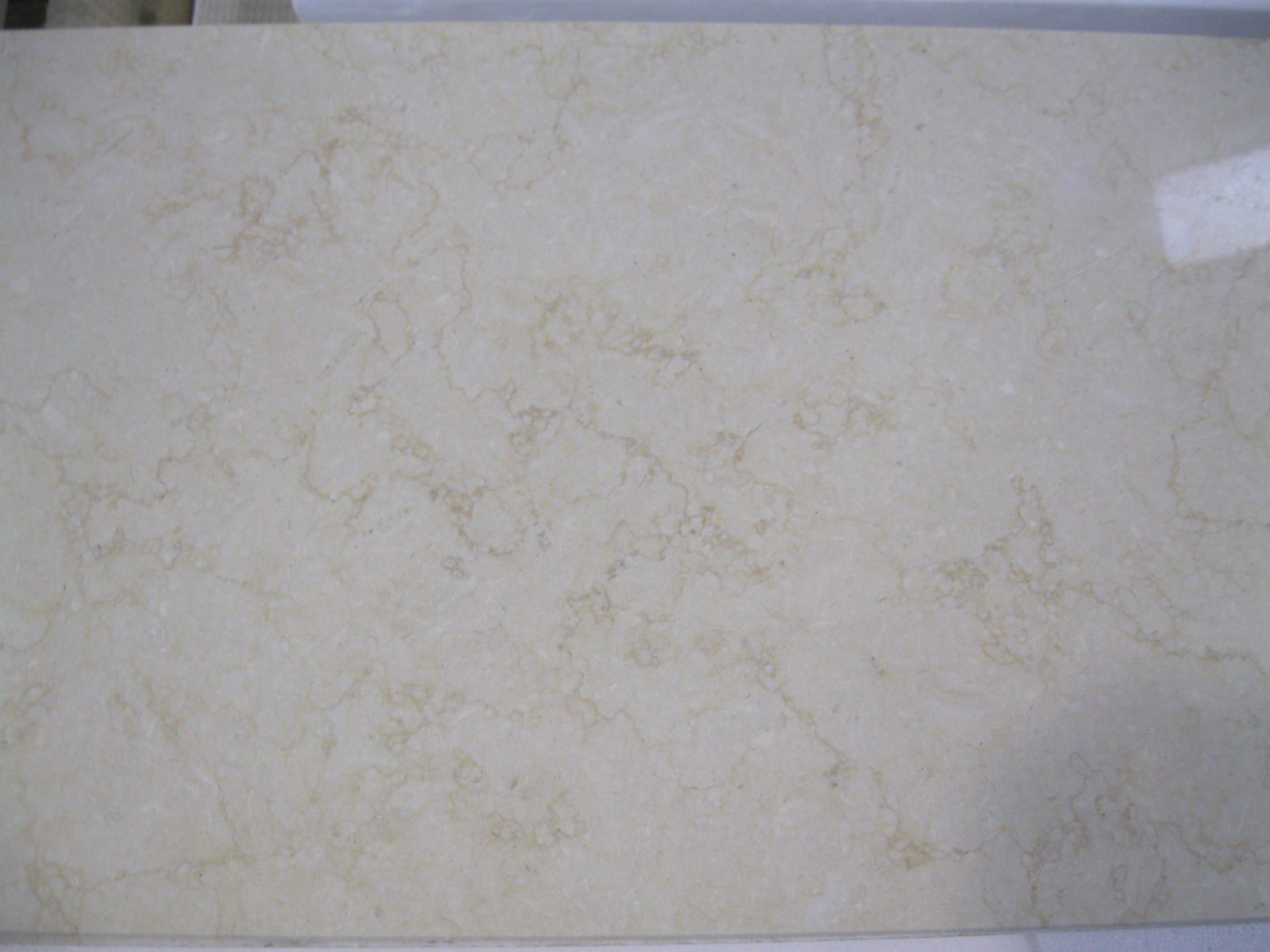 Giallo Atlantide Crema