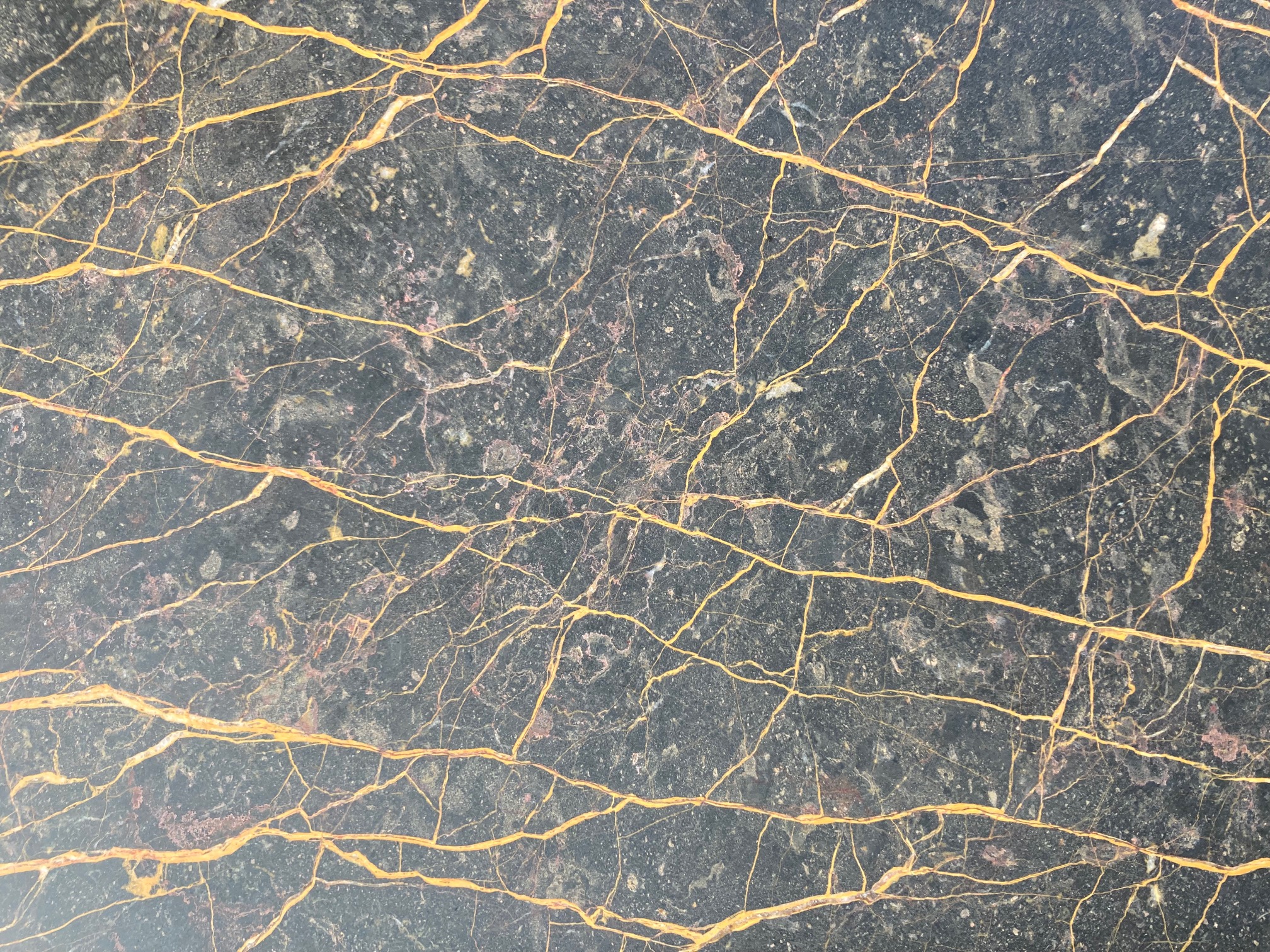 Tischplatten aus dem Marmor Port Laurent