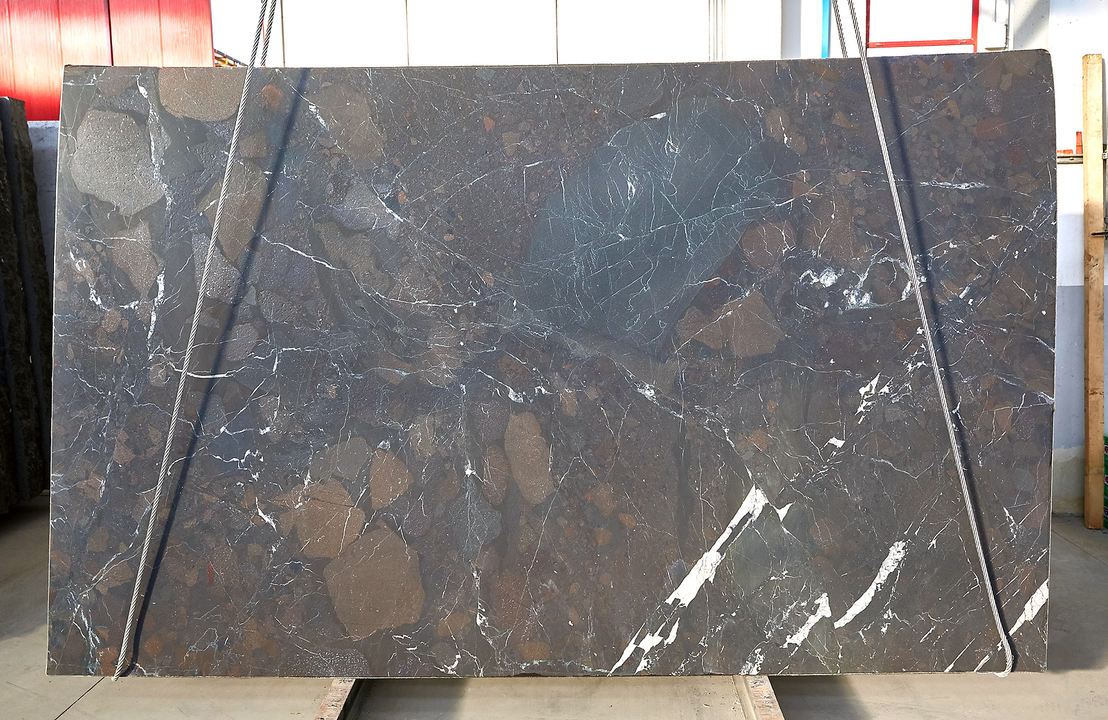 Breccia Imperial